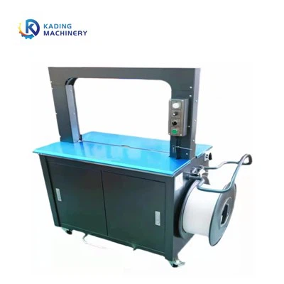 Naprava za pakiranje škatle s škatlami